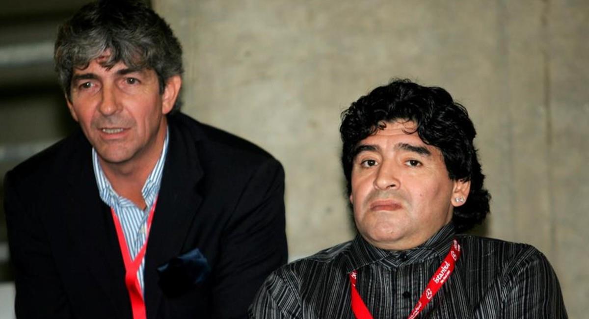Paolo Rossi junto a Diego Armando Maradona. Foto: EFE
