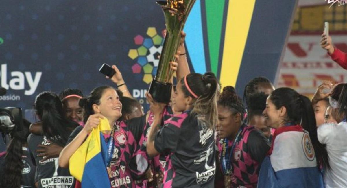 Santa Fe es el actual campeón de la Liga Femenina Colombiana. Foto: Twitter @SantaFe