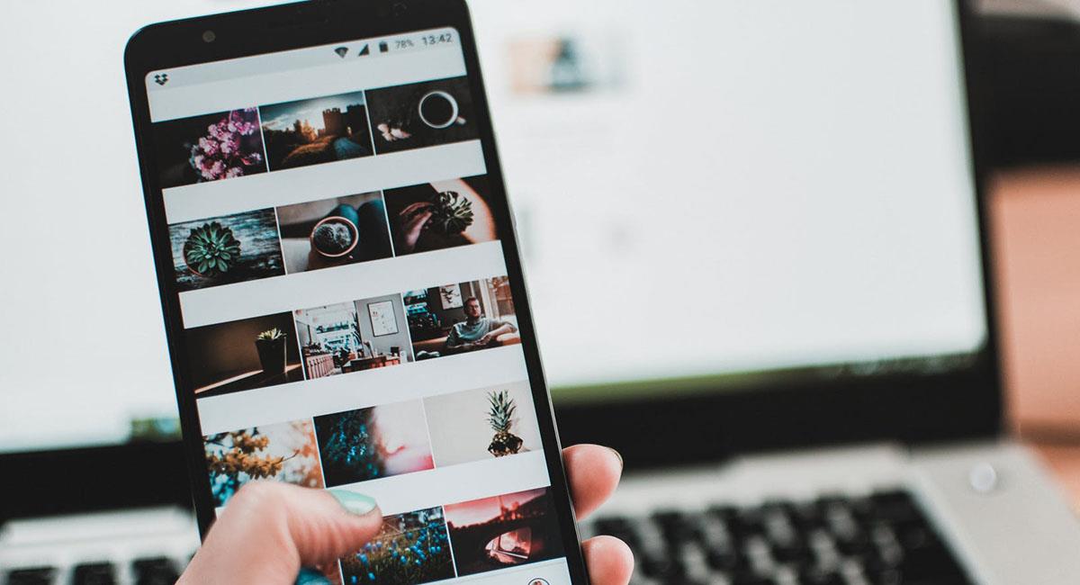 Instagram te brindará la opción de compartir contenido por Navidad. Foto: Pexels