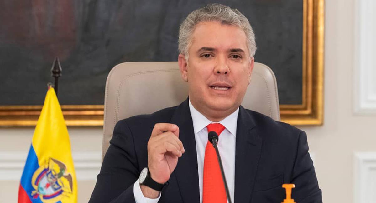 Iván Duque Márquez prometió congelar salario de congresistas pero en la noche del jueves lo aumentó. Foto: Facebook Presidencia de la República de Colombia