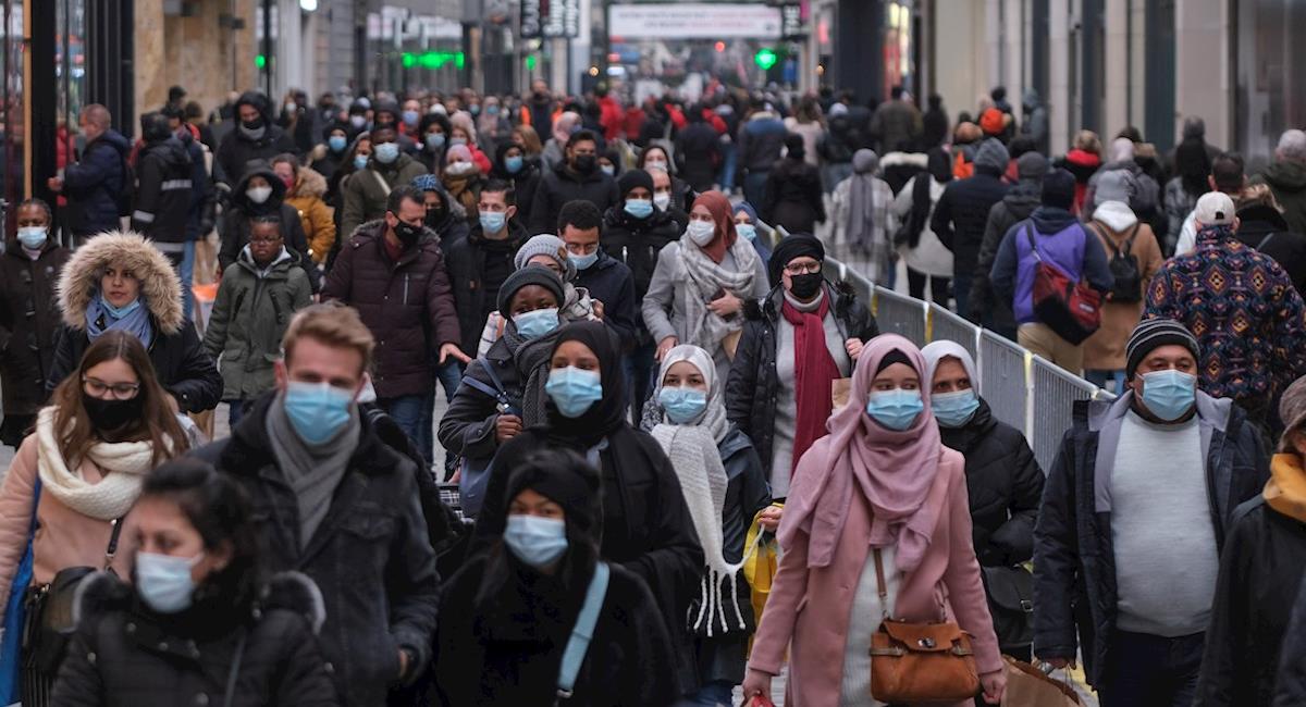 Estados Unidos sigue teniendo la cuarta parte de contagios a nivel global. Foto: EFE