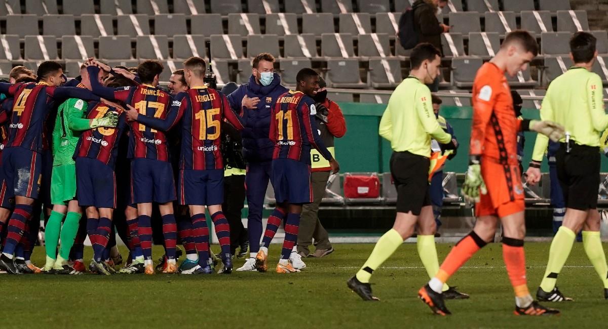 Barcelona logró por medio de los penales clasificar a la final de la Supercopa de España. Foto: EFE