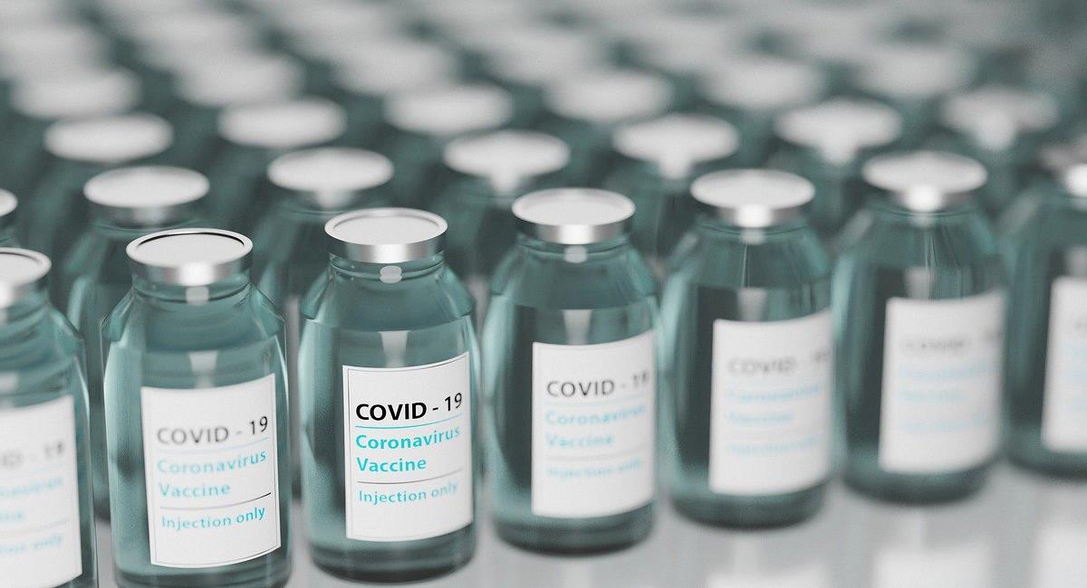 Colombia espera recibir pronto el primer lote de biológicos contra el Covid-19 e iniciar el plan de vacunación. Foto: Pixabay