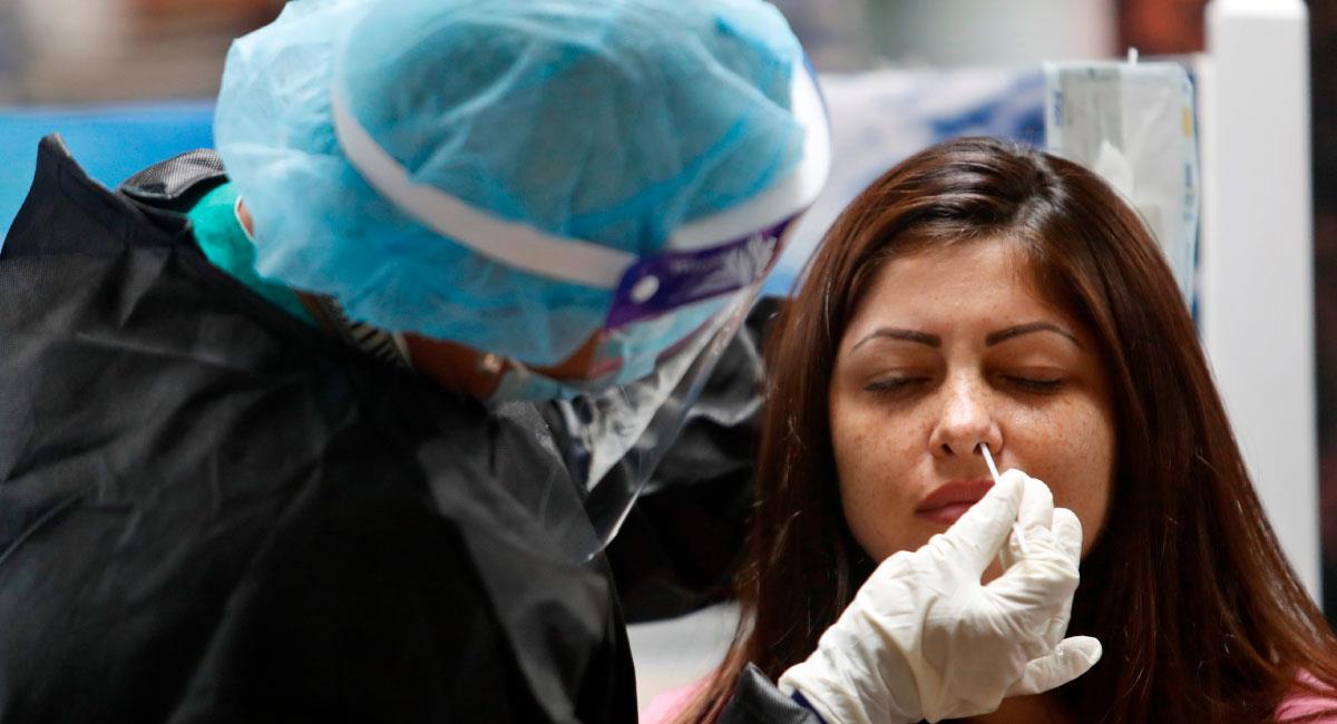 La segunda ola de la pandemia del coronavirus parece ceder en Colombia. Foto: EFE