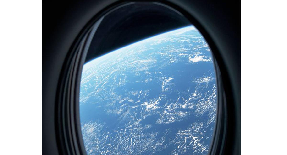 Los viajeros podrían ser 4 'civiles' que podrán ser los primeros en un viaje comercial al Espacio. Foto: Twitter @SpaceX.