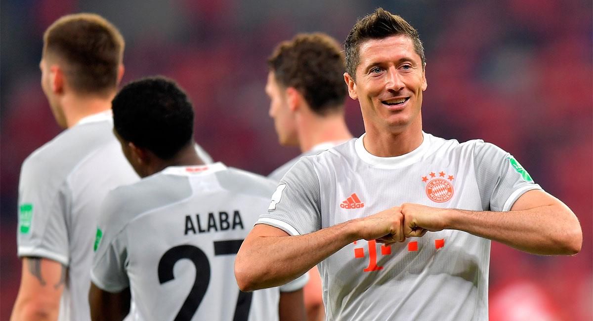 Robert Lewandowski anotó los dos goles de la victoria de Bayern Munich. Foto: EFE
