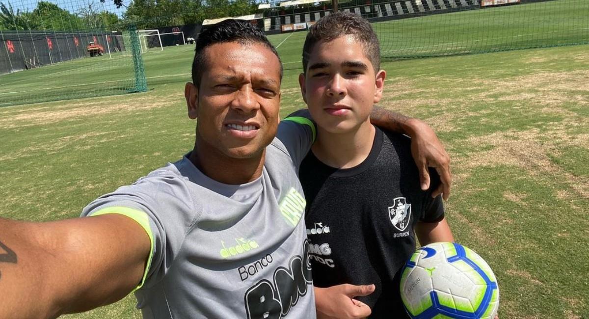 Fredy Guarín y Andreina Fiallo comparten orgullosos el talento de su hijo. Foto: Instagram