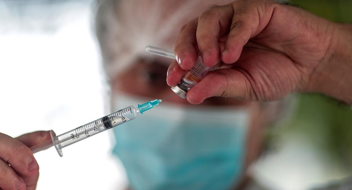 Vacunación en Colombia iniciará el 17 de febrero, en Sincelejo y Montería. Foto: EFE