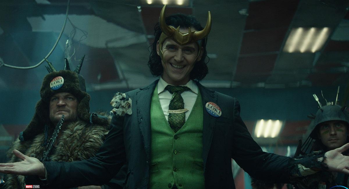 Tom Hiddleston volverá a ponerse el traje de 'Loki' en la serie de Marvel Studios. Foto: Twitter @LokiOfficial