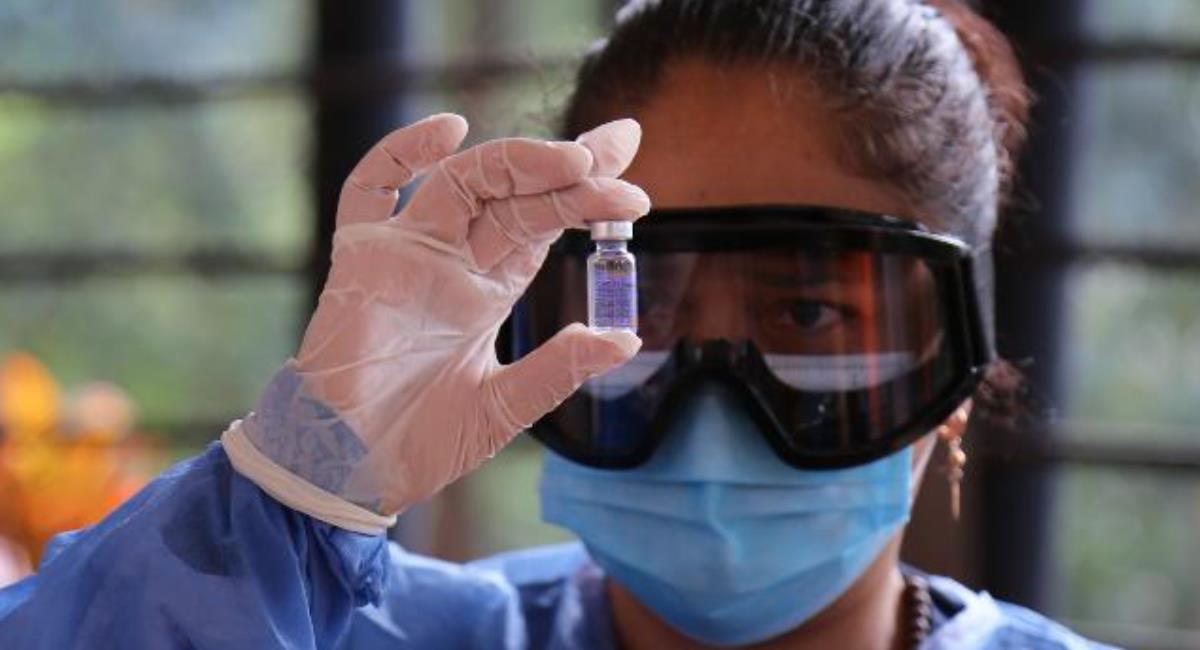 Medellín espera la llegada de más vacunas para continuar con la inmunización. Foto: Alcaldía de Medellín