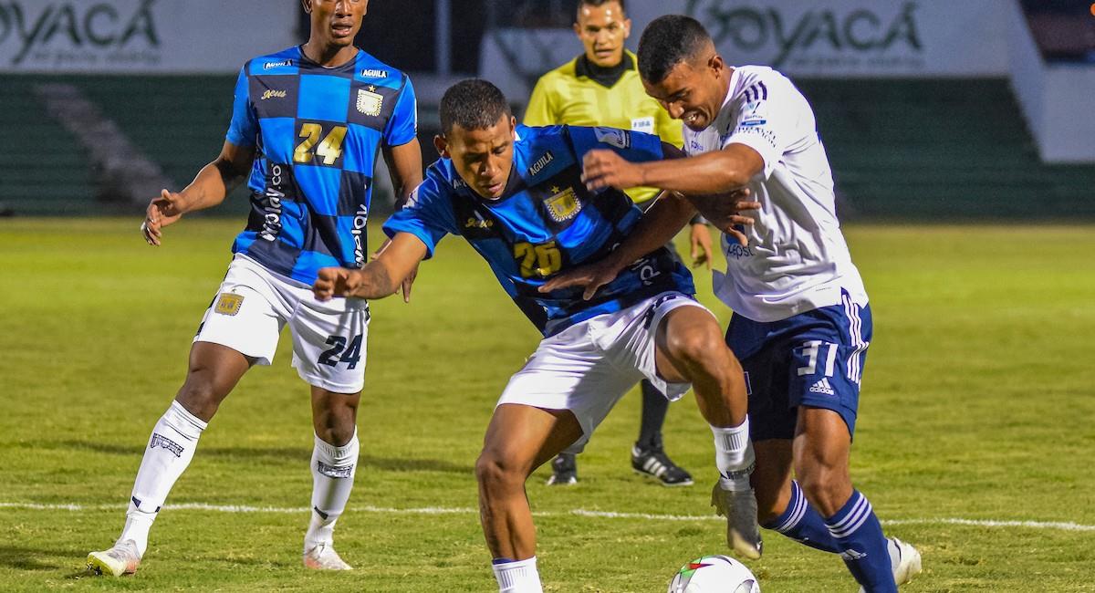 Los árbitros que más tarjetas sacan en la Liga Betplay - Fútbol Colombiano  - Deportes 