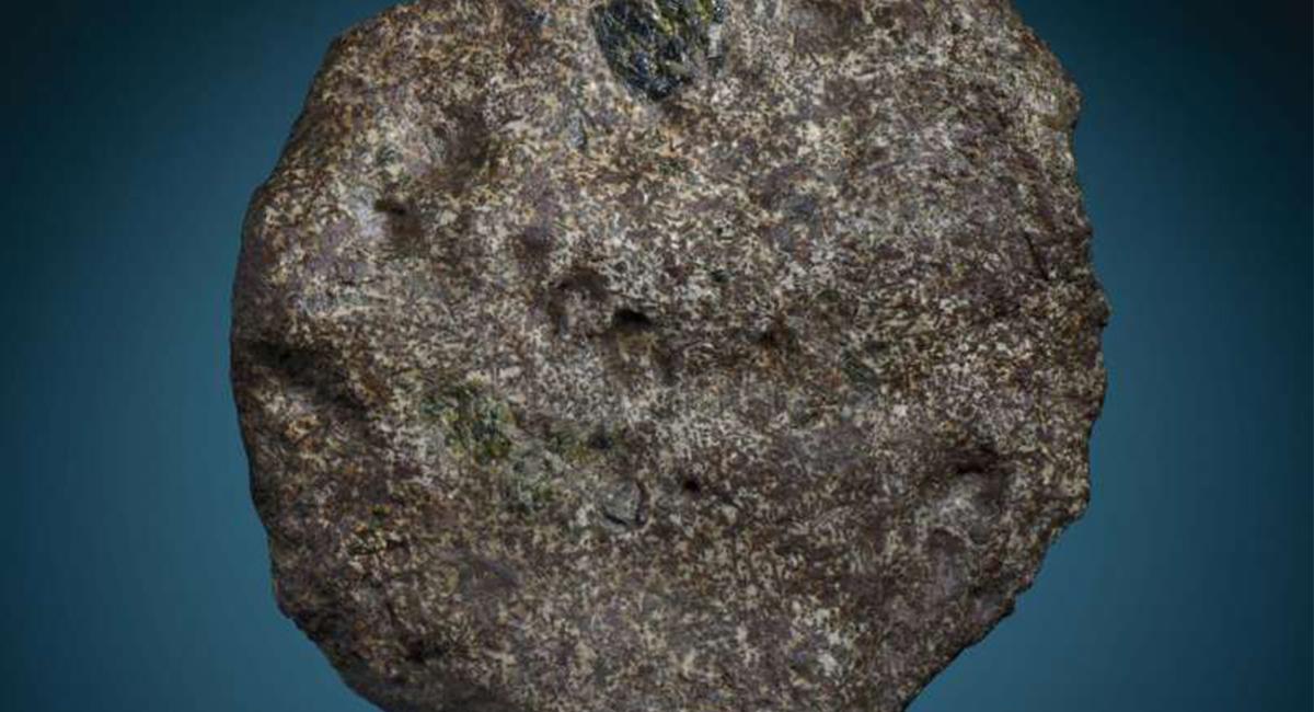 Los rastros del meteorito detallan que su antigüedad supera la de la formación de la Tierra. Foto: Twitter @Copernical