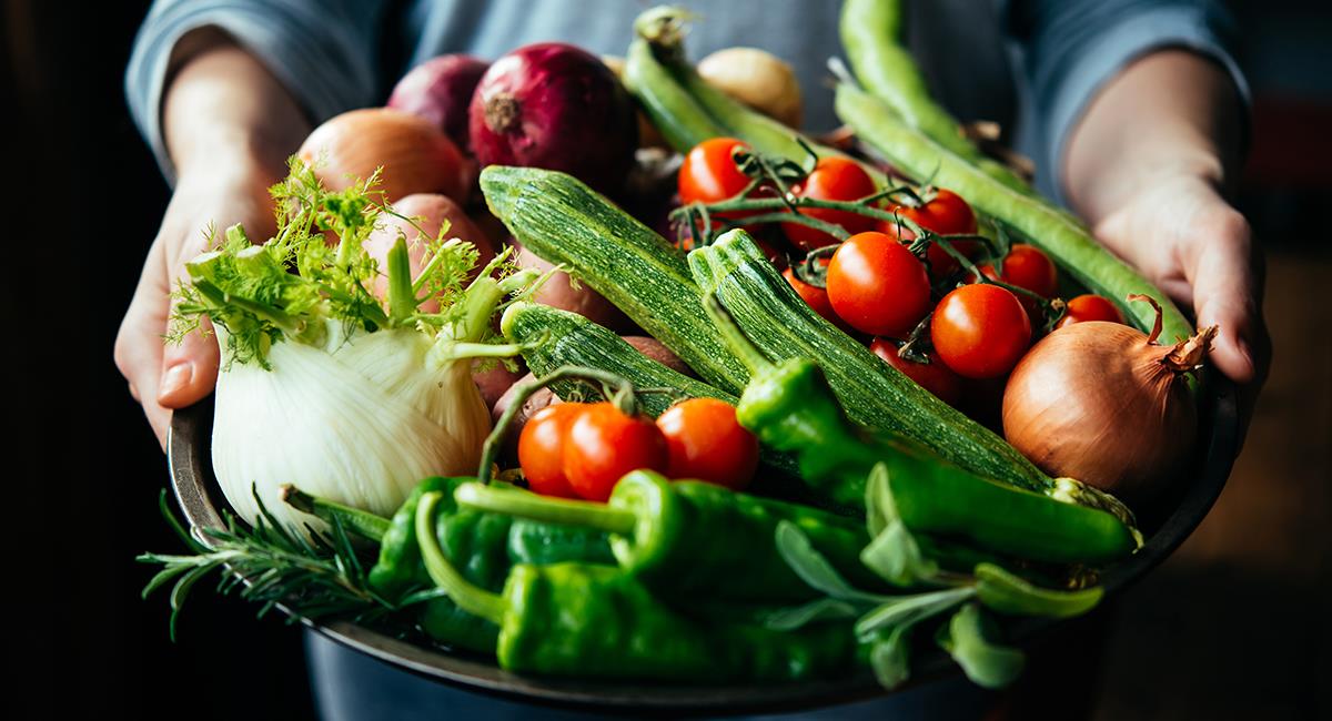 5 verduras que debes comer si quieres adelgazar más fácilmente. Foto: Shutterstock
