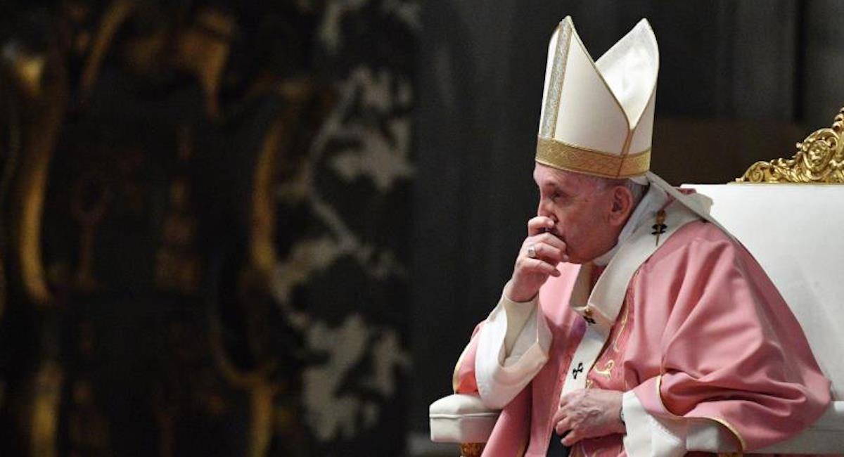 Papa pide fin de la guerra tras 10 años de conflicto. Foto: EFE