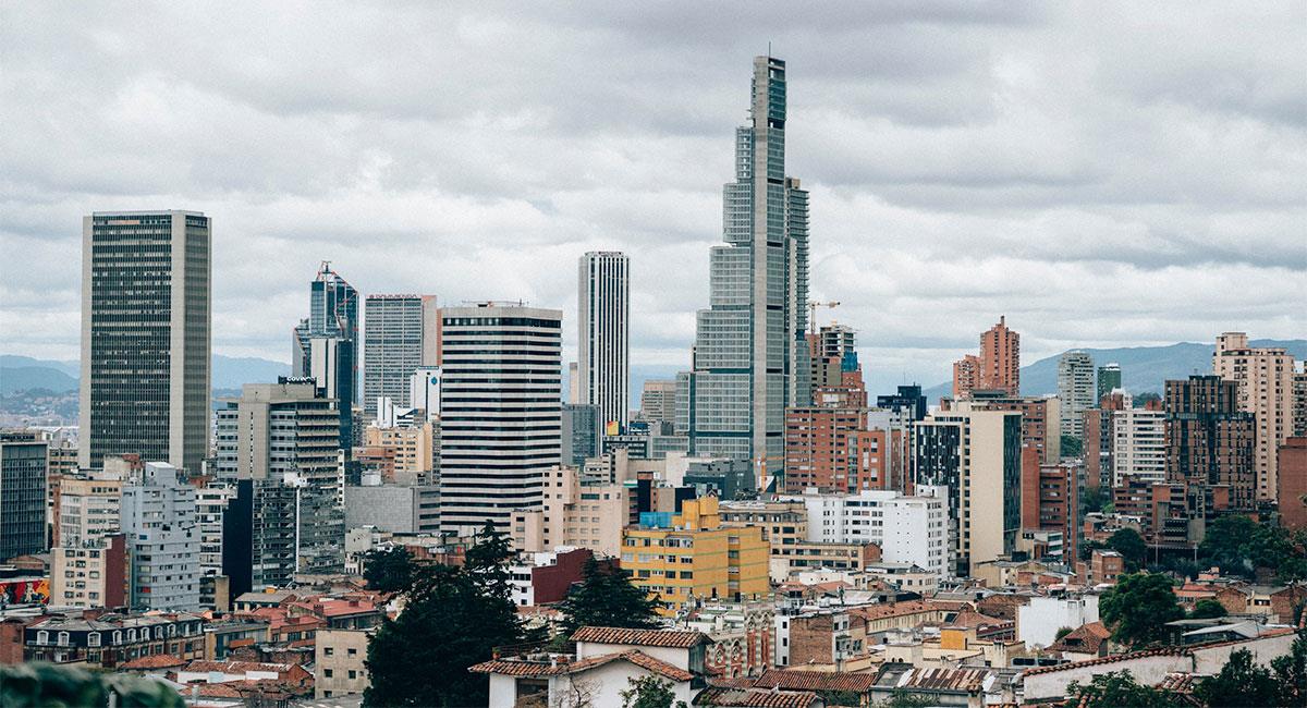 Con un comunicado de prensa, las empresas podrían vender más en Bogotá y toda Colombia. Foto: Unsplash (@randominstitute)