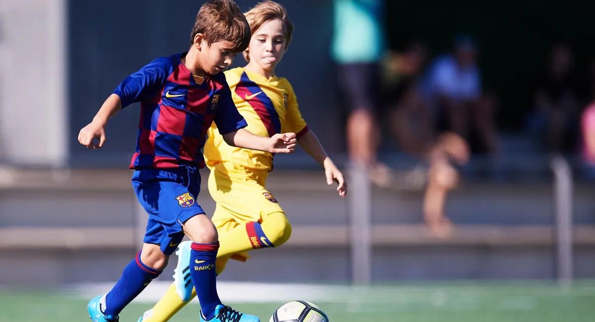 Los padres de familia denuncian estafa por parte de la Escuela de Fútbol de Barcelona en Colombia. Foto: Prensa Barcelona