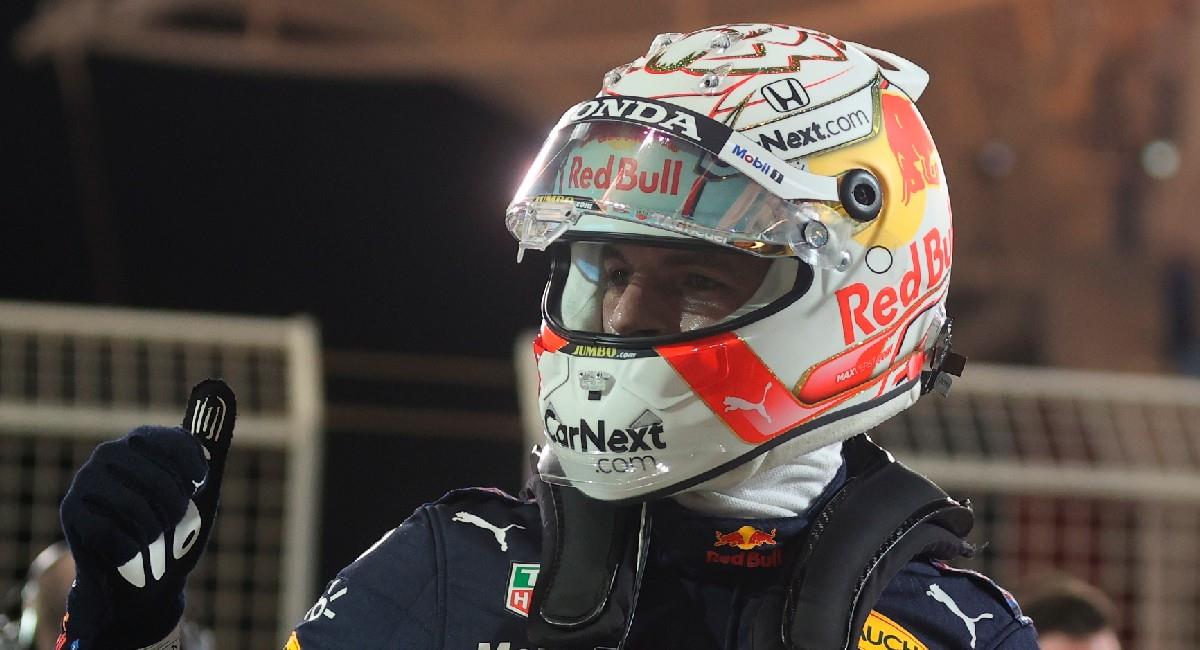 Verstappen celebra su número uno en la pole position. Foto: EFE