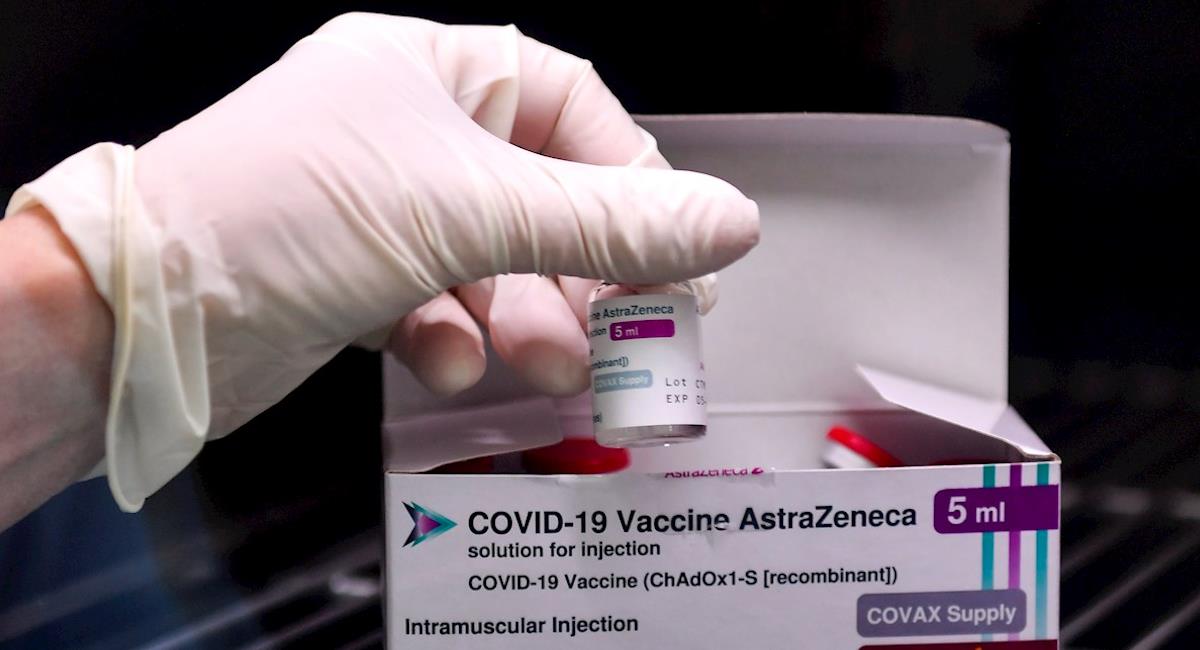 Vacuna de AstraZeneca tiene mayor beneficios que riesgos dice EMA. Foto: EFE