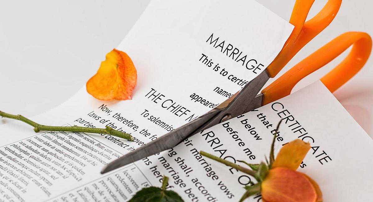 Para obtener una licencia remunerada de 32 días, un hombre en Taiwán se casó 4 veces en 37 días. Foto: Pixabay