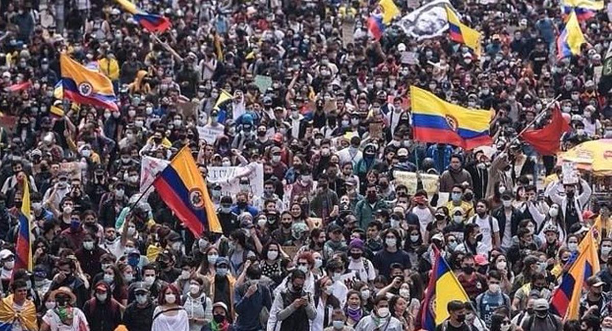 Las manifestaciones de estudiantes universitarios han sido claves dentro del Paro Nacional que completa 15 días. Foto: Twitter ElUnaleno