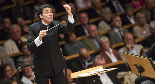 Andrés Orozco Estrada, un colombiano que lleva la batuta en las más importantes orquestas sinfónicas del mundo