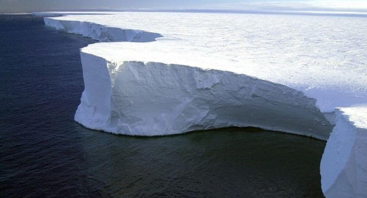 Los icebergs pueden generar mayor nivel en los mares del planeta. Foto: Twitter @Esa_es