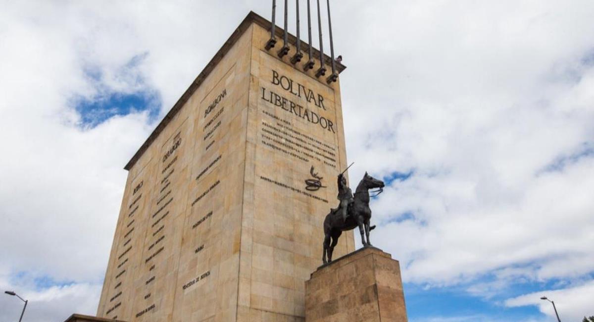 Bolivar ecuestre será retirado del Monumento de los Héroes por precaución. Foto: Alcaldía de Bogotá