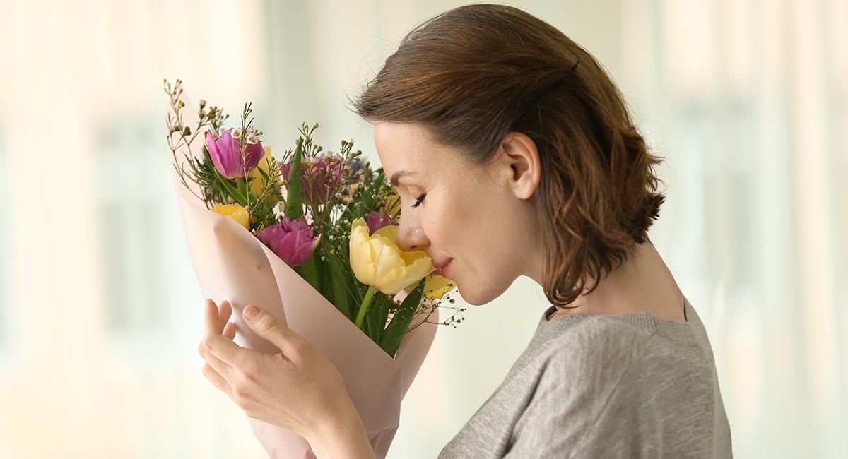 Descubre cuál es la flor perfecta para mamá, según su signo del zodiaco. Foto: Shutterstock