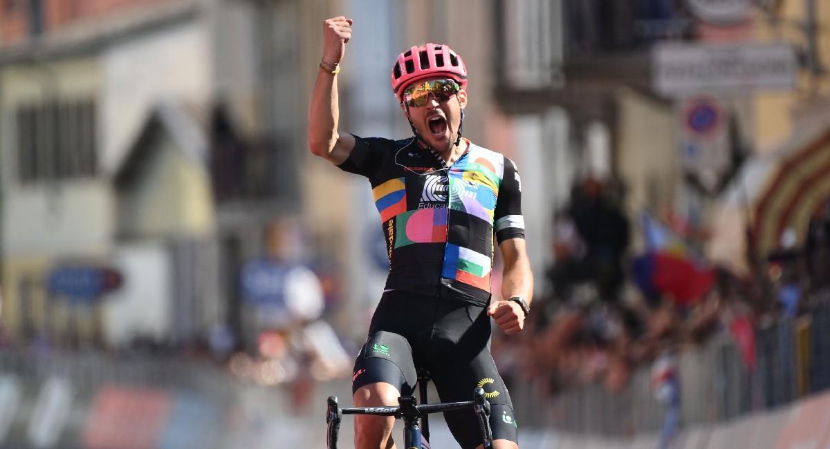 Alberto Bettiol gana la etapa 18 del Giro de Italia. Foto: Twitter @giroditalia