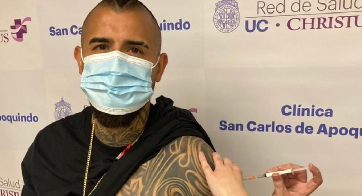 Arturo Vidal fue vacunado contra el COVID-19 el 28 de mayo. Foto: Twitter @kingarturo23