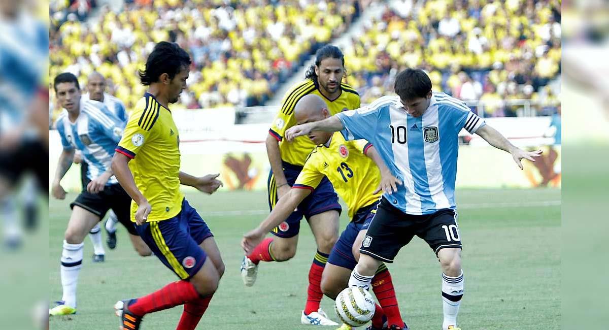 Partido entre Colombia y Argentina para las Eliminatorias a Brasil 2014. Foto: Twitter / @CamiNews93
