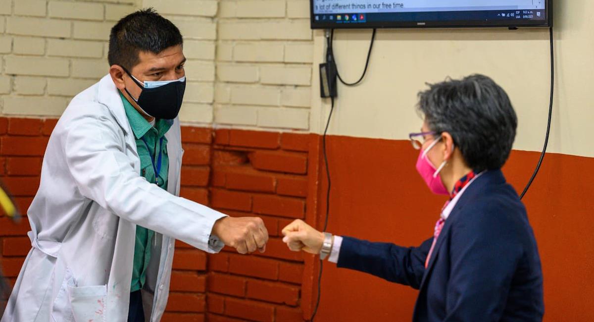 Todos los profesores de Bogotá serán vacunados en el mes de junio. Foto: Alcaldía de Bogotá