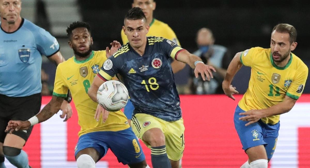 Santos Borré en el partido ante Brasil por Copa América. Foto: EFE