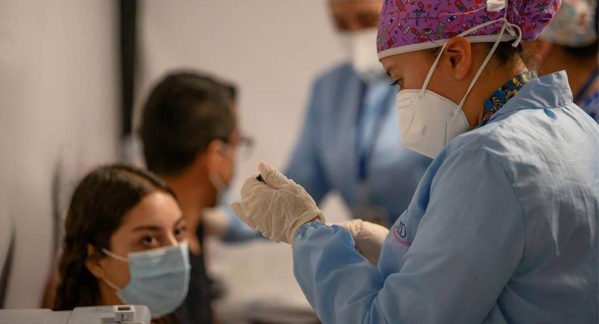 Bogotá reanuda su vacunación de segundas dosis. Foto: Alcaldía de Bogotá