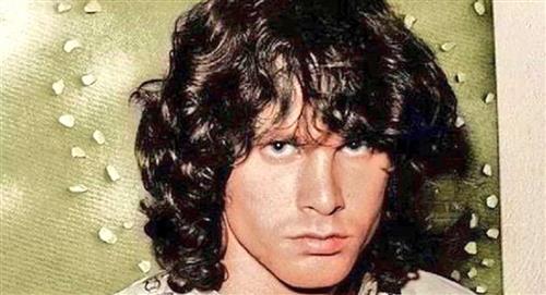 Jim Morrison se fue un día como hoy hace 50 años