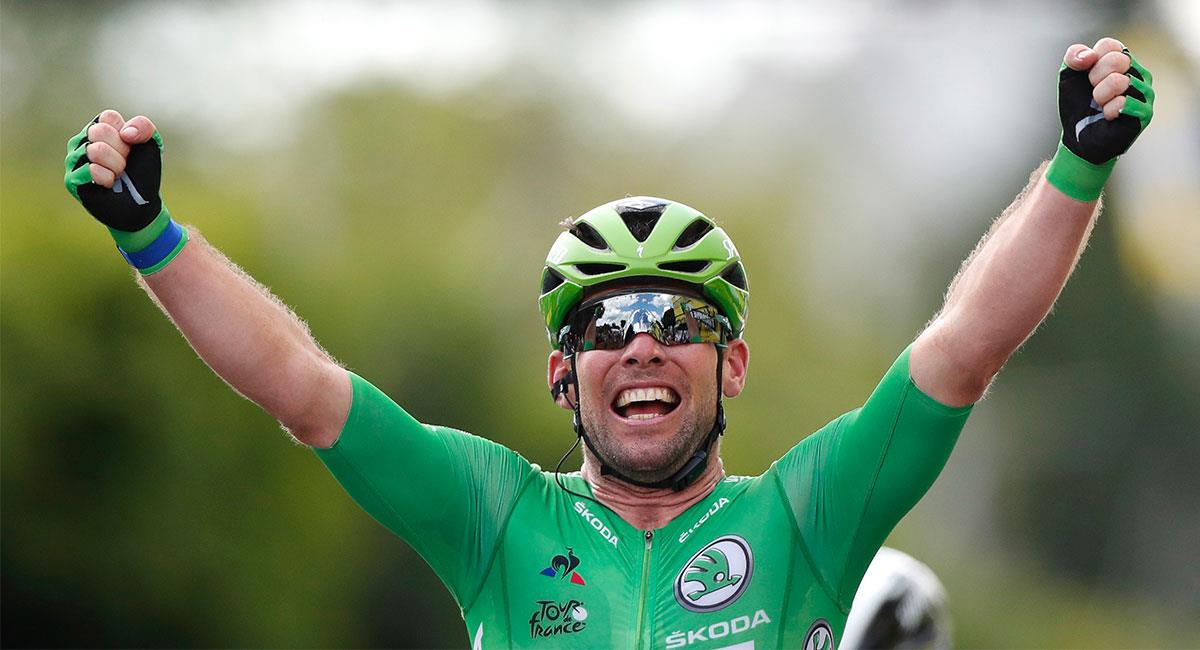 Mark Cavendish logró su tercera victoria en el Tour de Francia 2021. Foto: EFE