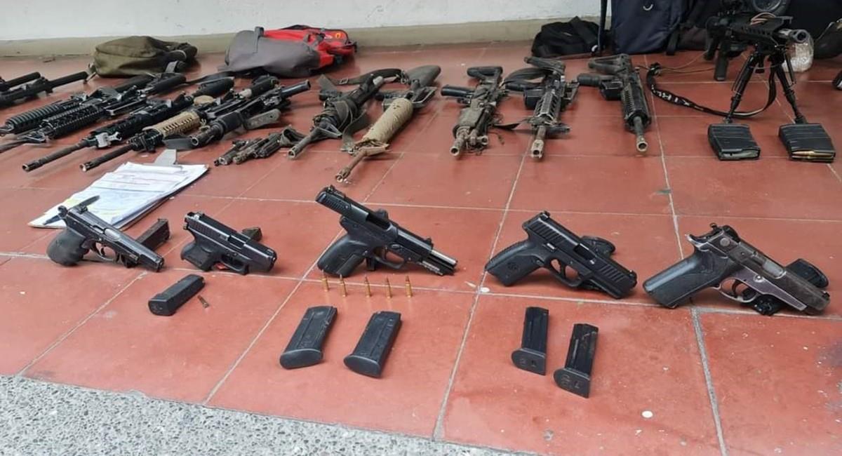 Mediante "Operación Atlas" también fueron incautadas varias armas. Foto: Twitter @banpercie.