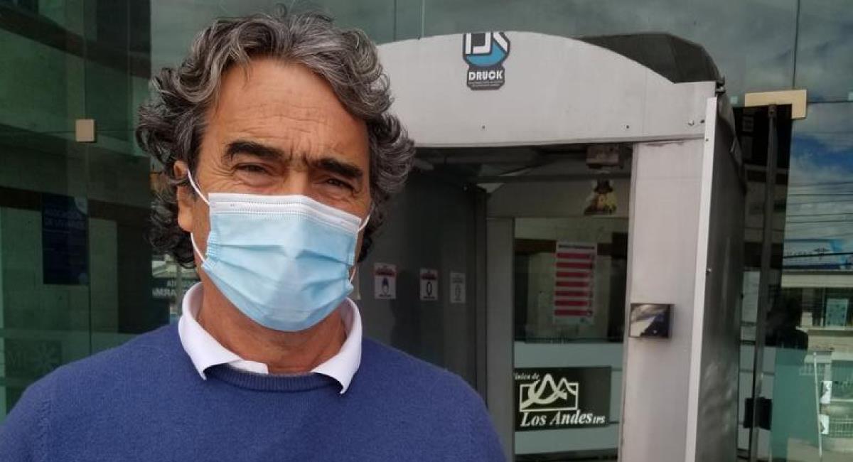 Sergio Fajardo tuvo una cirugía de apéndice. Foto: Twitter @sergio_fajardo
