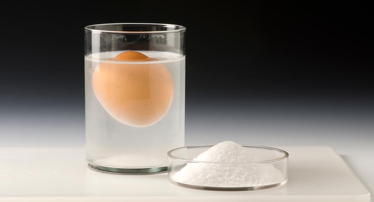 Ritual del huevo: identifica qué tipo de energías tienes en tu cuerpo y límpialas. Foto: Shutterstock