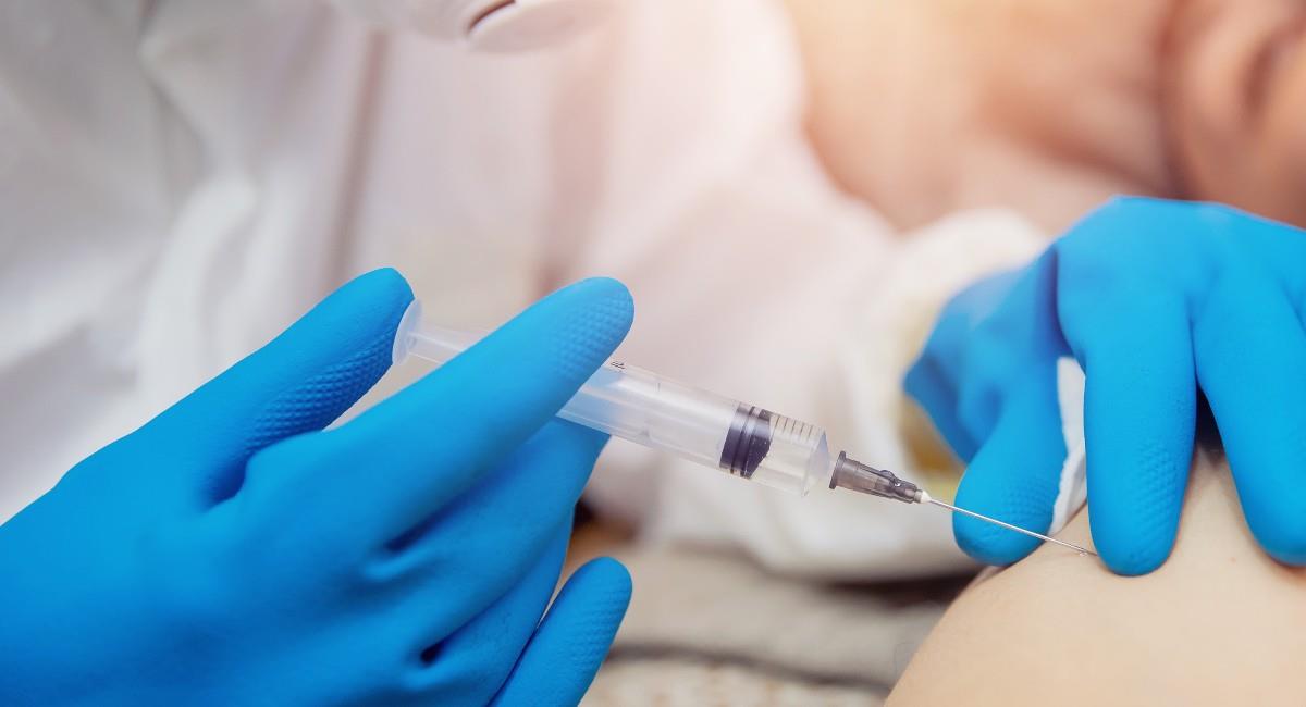 1.235.000 personas se vacunaron en tan sólo tres días. Foto: Shutterstock