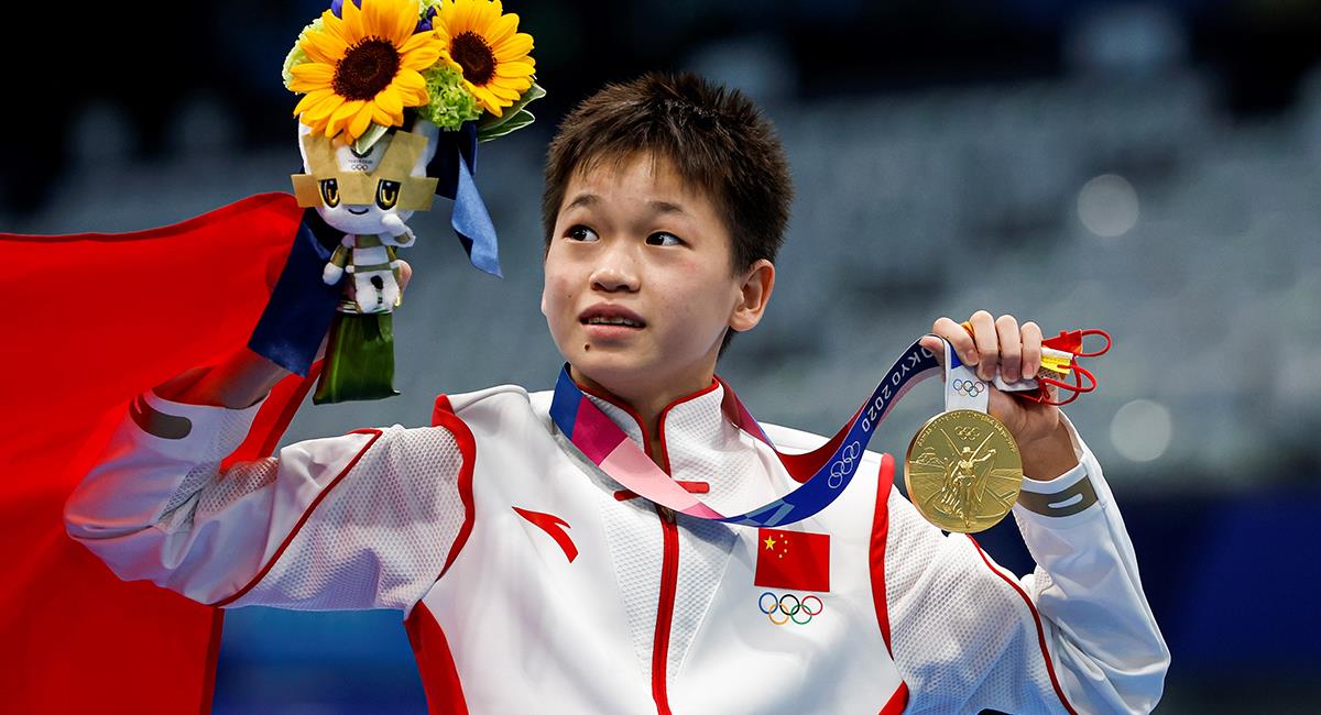 Quan Hongchan medallista de oro en Tokio 2020. Foto: EFE