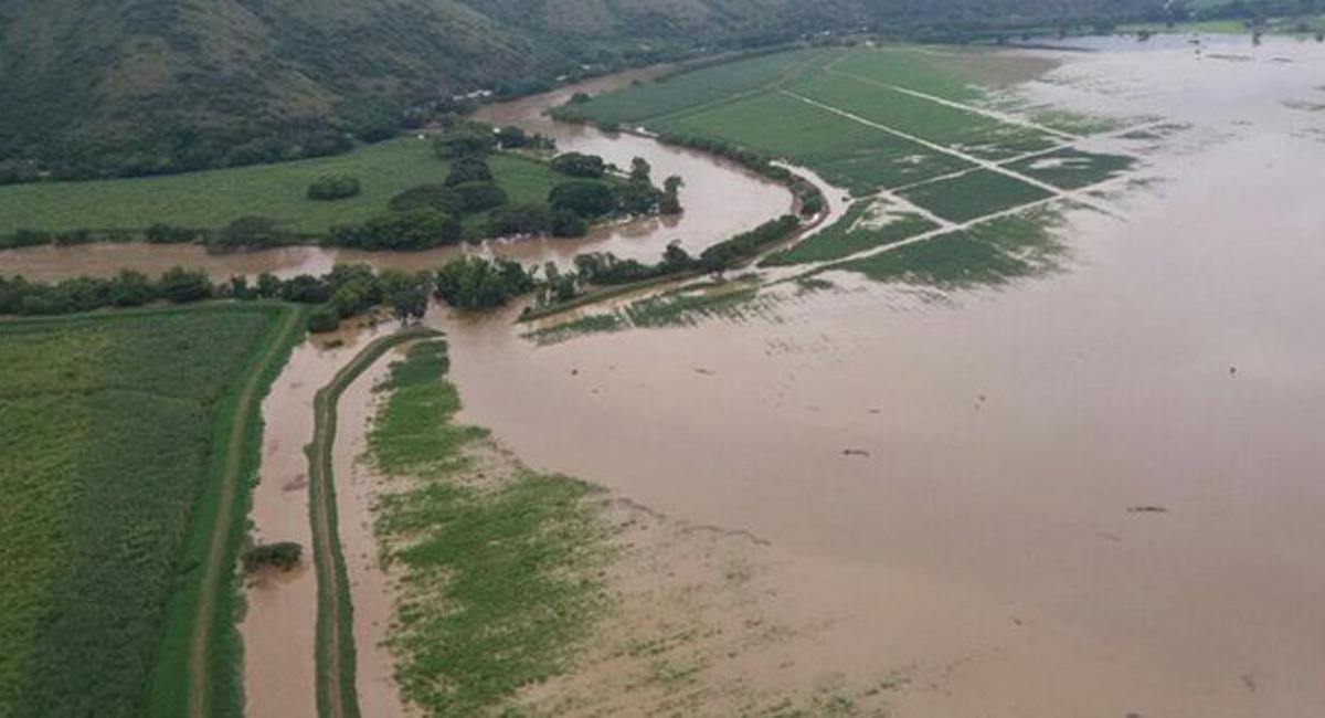 La segunda temporada invernal pude producir en el país el desbordamiento de ríos y grandes inundaciones. Foto: Twitter @Argenpapa