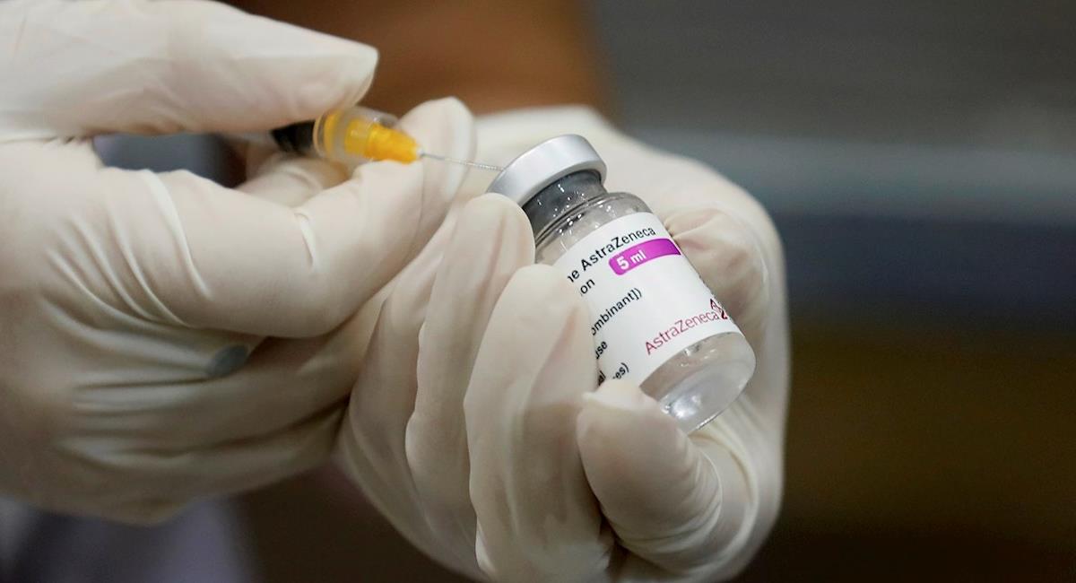Colombia recibió un nuevo lote de vacunas de AstraZeneca. Foto: EFE