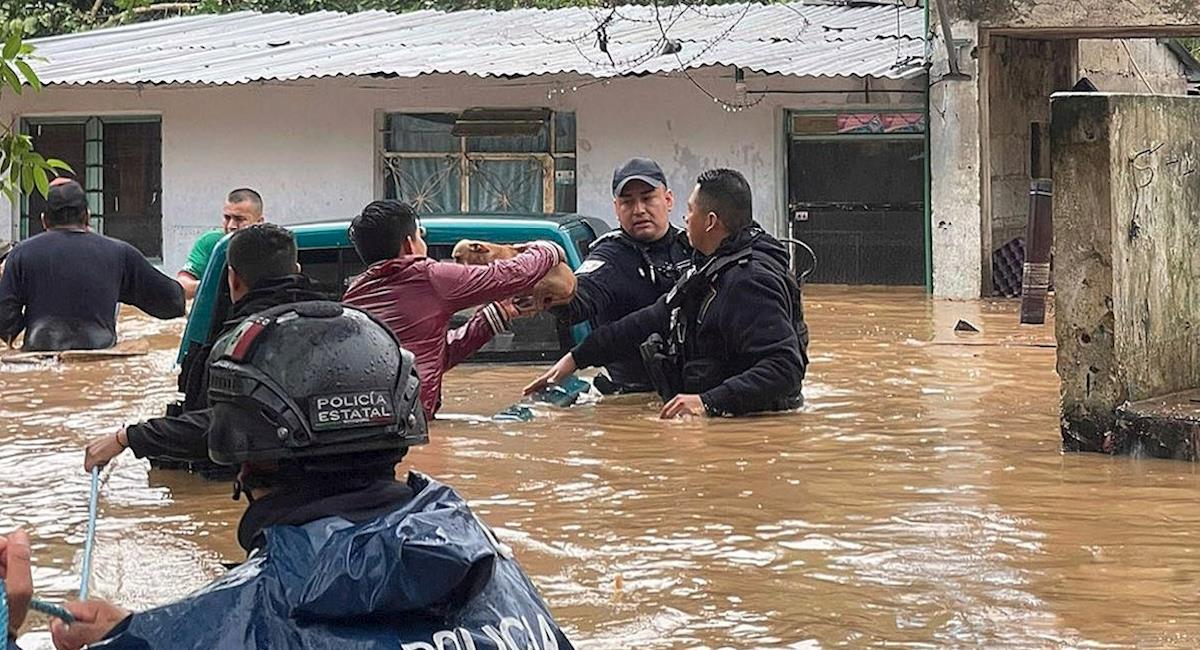 Huracán Grace causa lluvias intensas en 16 estados de México. Foto: EFE