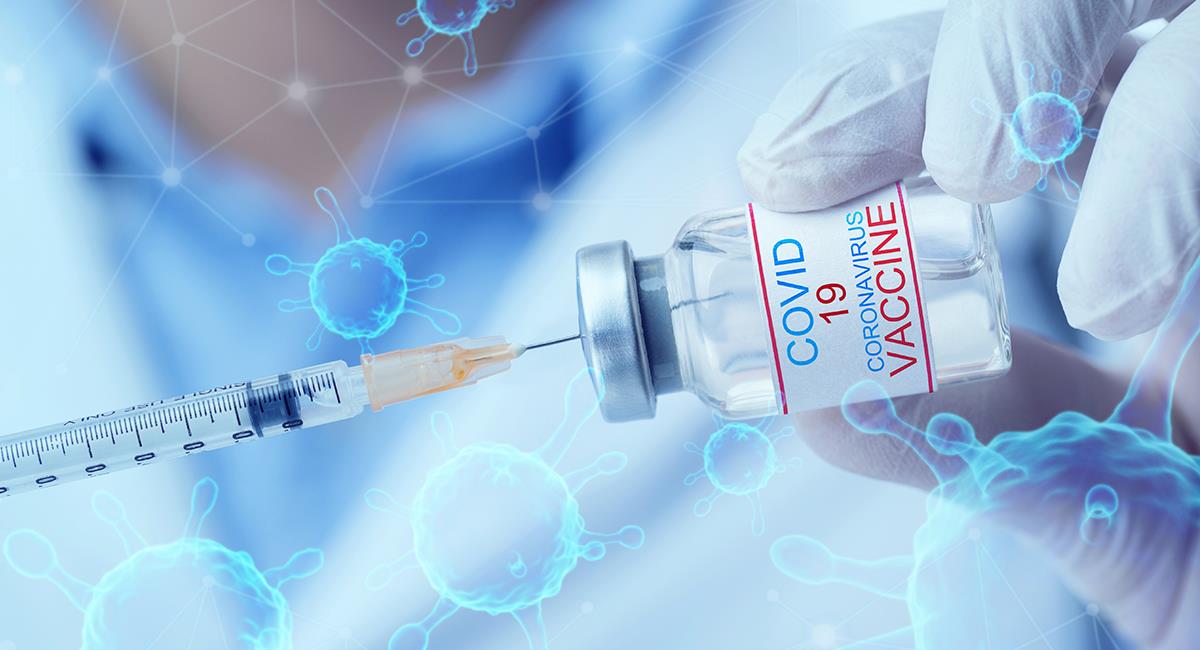 Expertas responden preguntas comunes sobre las vacunas contra la COVID-19. Foto: Shutterstock