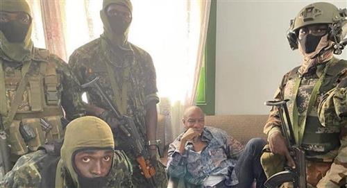 Militares golpistas en Guinea anuncian disolución de Constitución e instituciones