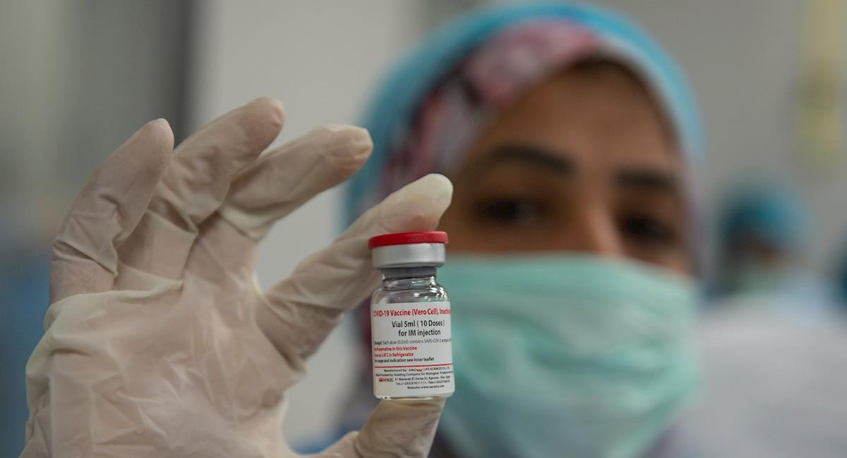 Colombia recibió un nuevo lote de vacunas de Sinovac. Foto: EFE