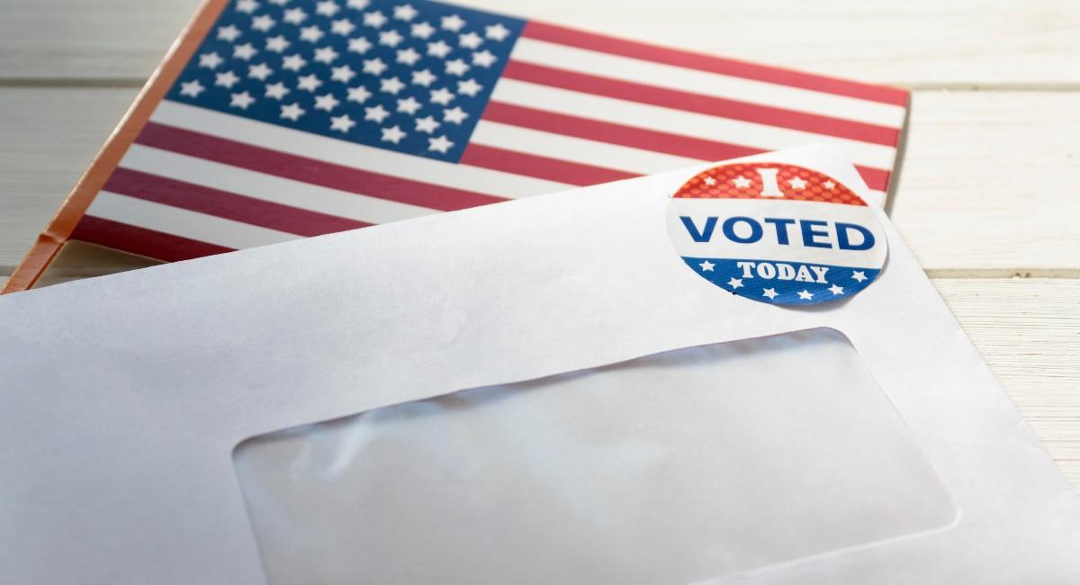 Se estima que de salir los latinos a votar, Gavin Newsom podría ganar la revocatoria. Foto: Shutterstock