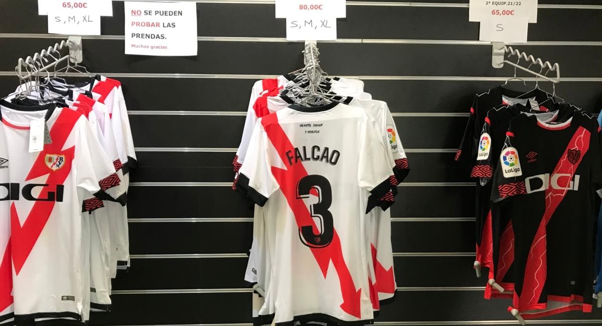 Precio de la camiseta de Radamel Falcao García con el Rayo Vallecano