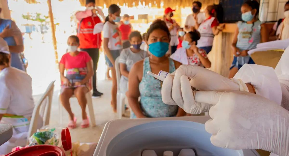 Cartagena continúa con el plan de vacunación contra la COVID-19. Foto: Twitter @AlcaldiaCTG